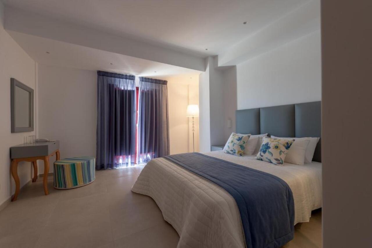 Mar N Mar Crown Hotel-Suites Камари Экстерьер фото