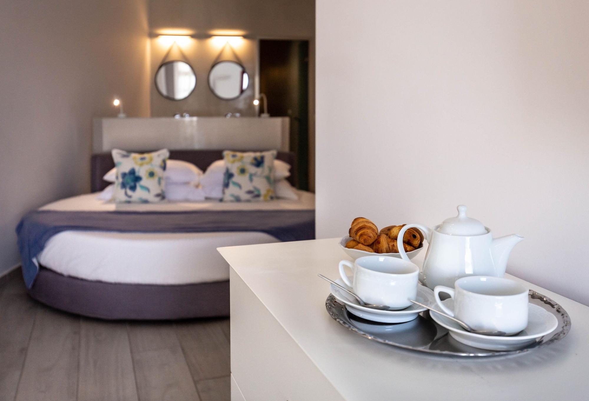 Mar N Mar Crown Hotel-Suites Камари Экстерьер фото